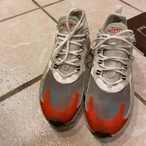 Nike Air Max 270 React Light Beige Chalk